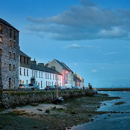 Serenity منزل للإقامة غالواي